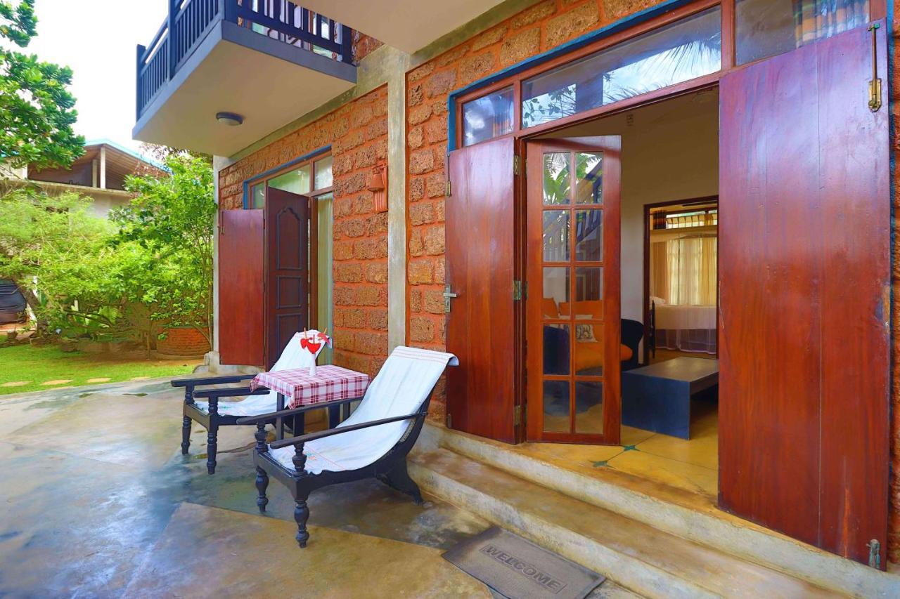 Hotel Susantha Garden เบนโตตา ภายนอก รูปภาพ