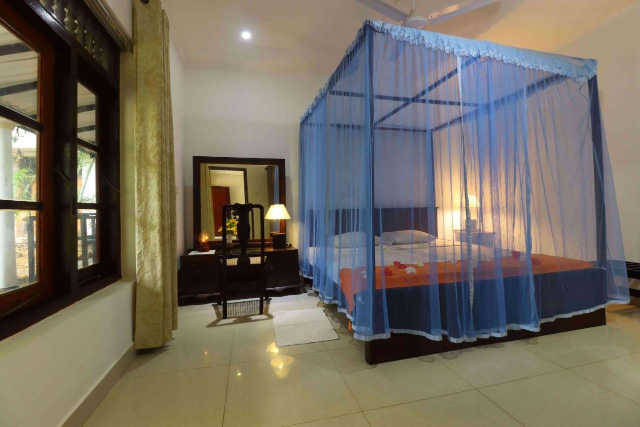 Hotel Susantha Garden เบนโตตา ภายนอก รูปภาพ